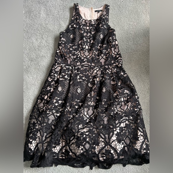 RW&CO Womens Fit & Flare Dress Sz 10 - Picture 1 of 10